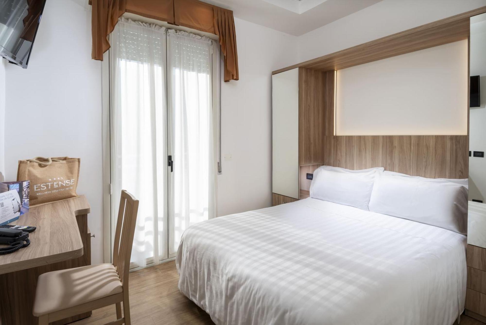 Hotel Estense Gatteo a Mare Kültér fotó